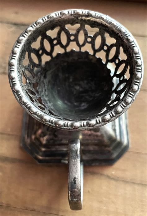 English Silverplate EPNS Hard/Soft Boiled Egg Handled Server/Holder/Cup ...