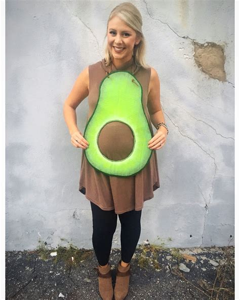 41 most creative pregnant halloween costumes for mom and dad to be ...
