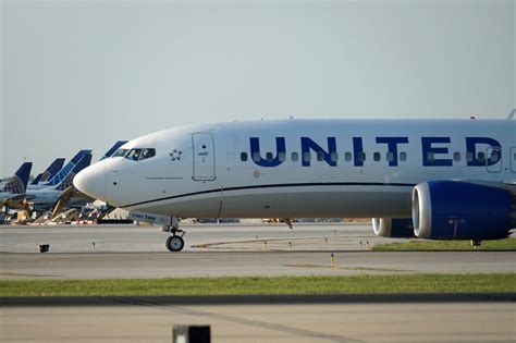 How To Pool Your United Airlines Miles With Friends