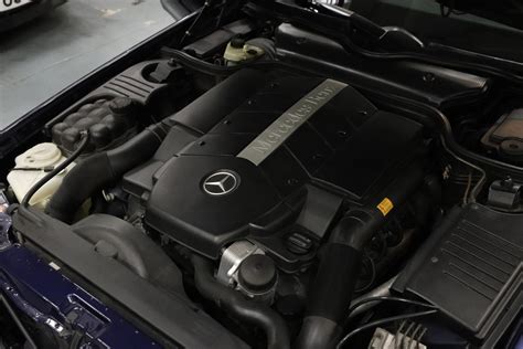 Remove Computer Module Mercedes R129 SL500 的图像结果