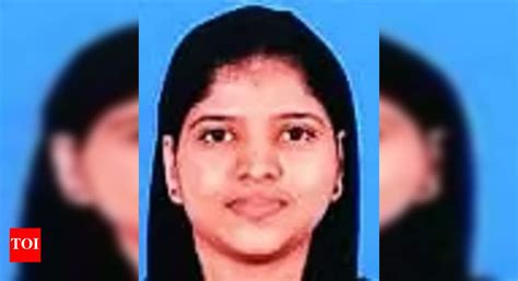 Beedi Contractor'S Daughter: Beedi Contractor’s Daughter Wins Govt Job ...