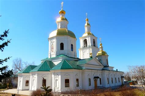 Дивеево монастырь история возникновения кратко и понятно