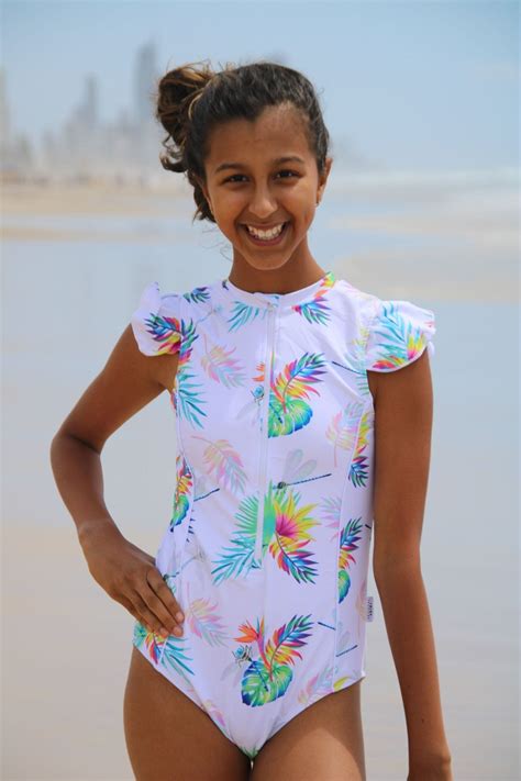 Tween Girls Swimwear