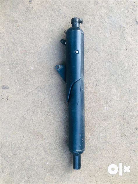 Royal enfield classic 350 stock exhaust - Spare Parts - 1762650653