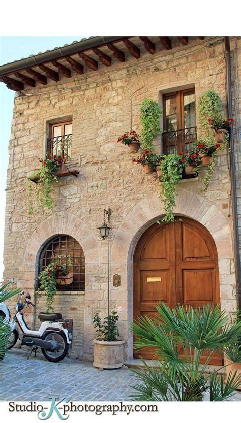 italian house exterior design