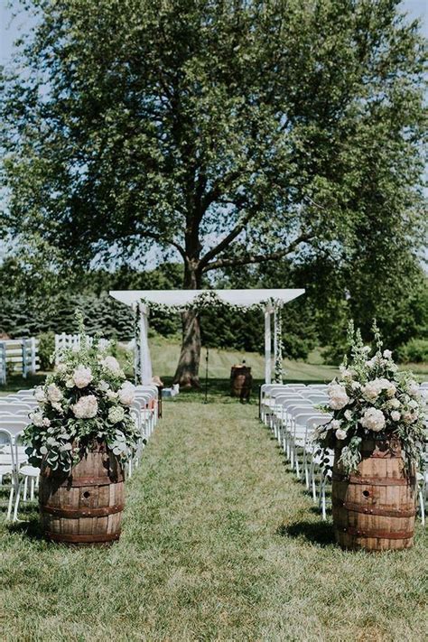 Simple Outdoor Wedding