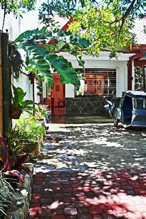 BALAY DE LA RAMA (Legazpi) - Hotel Reviews, Photos, Rate Comparison ...