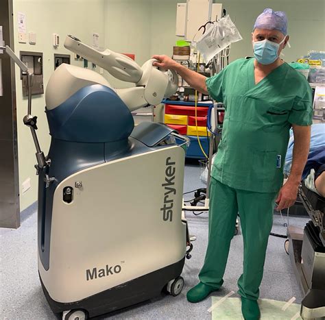 Il 'Robotic Mako Knee Replacement" - Prof. Leonardo Osti