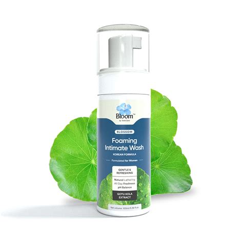 Buy Foaming Intimate Wash (100 ml) | Korean Formula | Bloom