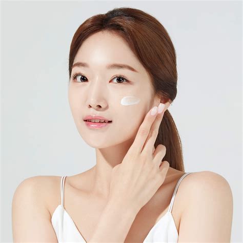 Lanbelle Supernatural Moisturizing Cream 75ml Made In Koreakorea Beauty ...