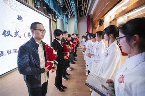 青岛崂山区正规的中医推拿培训学校有哪些(中医推拿需要怎么学习)