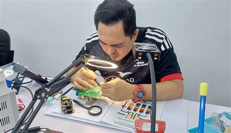 Image result for Electronics Repairs Tutorials