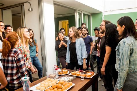 La Victoria Lab Office Photos