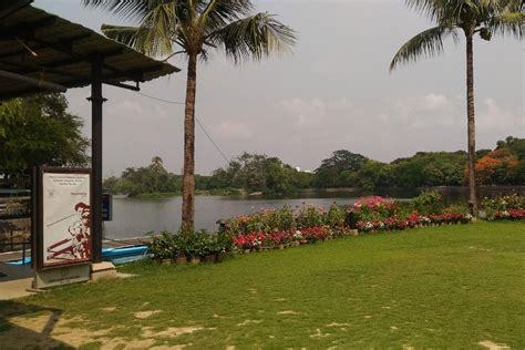 About Lake Club Kolkata