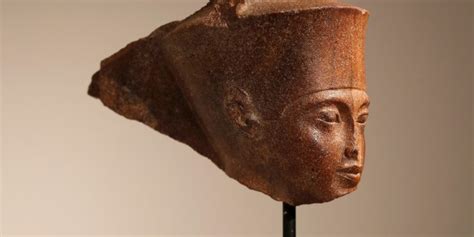 Amid Egypt's Protests, UK Auction House Sells King Tut Sculpture