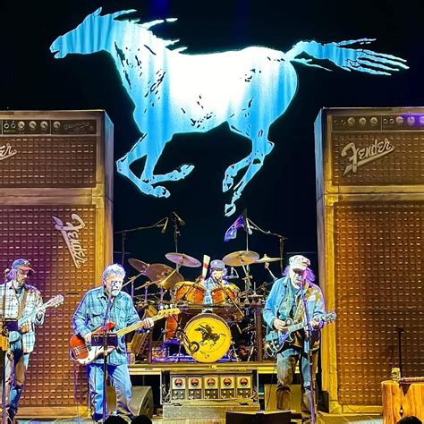 Neil Young & Crazy Horse starten Earth-Tour in San Diego