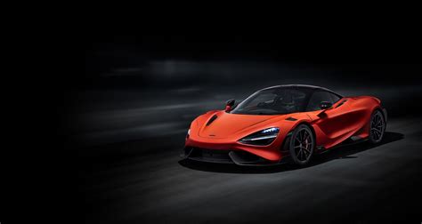 McLaren 765LT - Powerful, Light & Track Focused LT Supercar