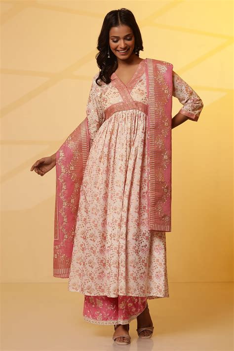 Festive Collection- Shop Aurelia’s modern ethnic wear online ...