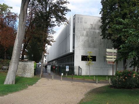 Commune de Mantes-La-Jolie Office Photos | Glassdoor