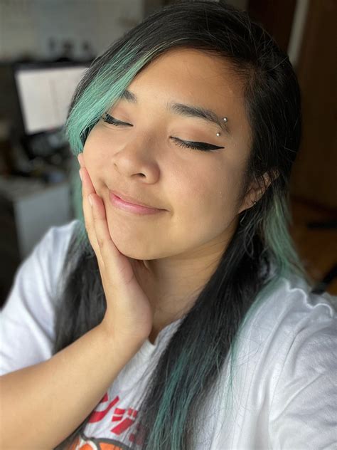 The AkiDearest OnlyFans Leak: An Analysis - Truth or Fiction