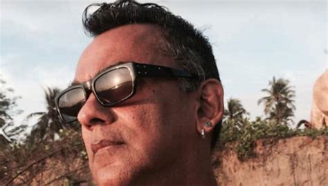 Remo Fernandes responds to death hoax with 'RIP—Rocking In Porto' reply ...