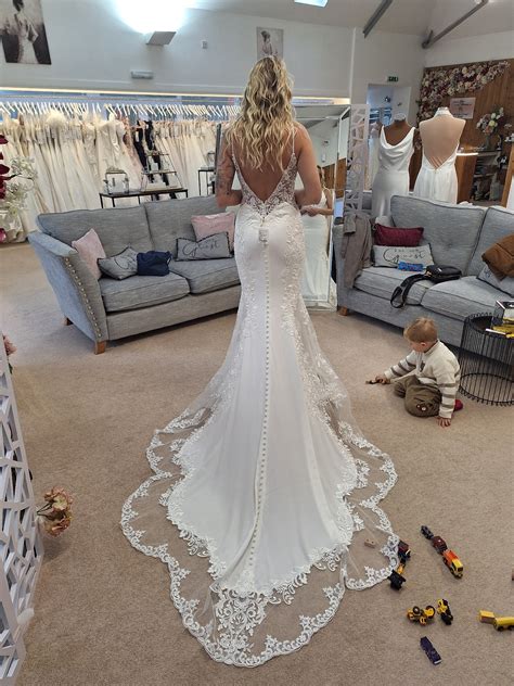 Stella York New Wedding Dress Save 47% - Stillwhite