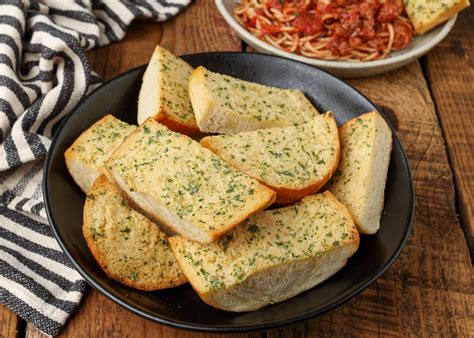 Garlic Herb Bread - Barefeet in the Kitchen