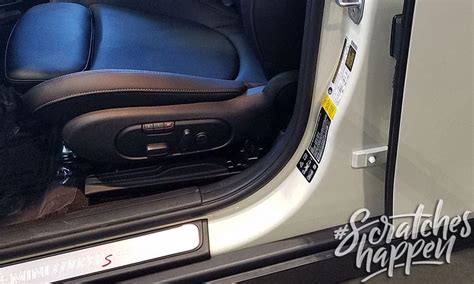 How to Find Paint Code for Mini 的图像结果