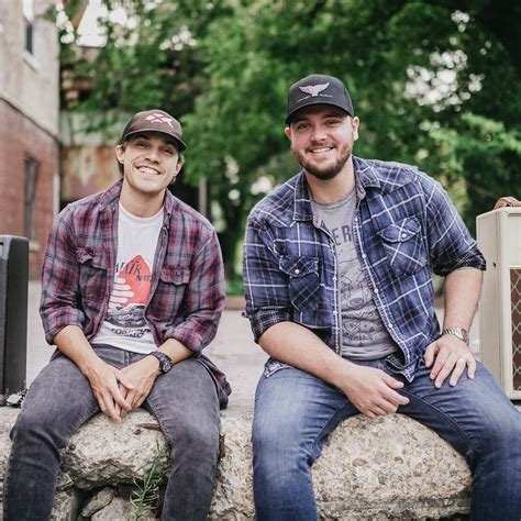Teenage Dixie - Lyrics - Muscadine Bloodline | LETRASBOOM.CO...