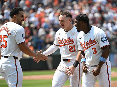 TRADE: Phillies, Orioles Swing Deal | MLB Trade Rumors
