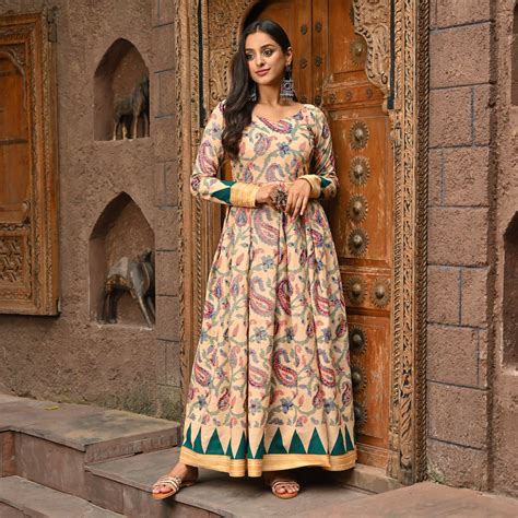 EXP - Kajal Green – Tamara