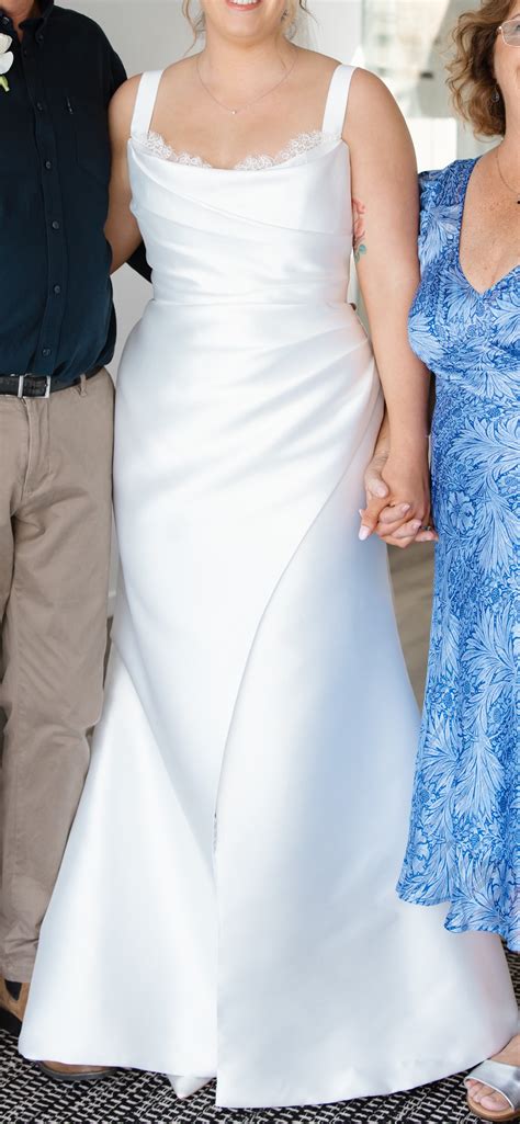 Karen Willis Holmes, Lou-Lou and Emily Wedding Dress Save 25% - Stillwhite