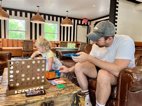 Things to Do in Milwaukee With Kids: Smoothies, Tosa Troll and Sandwiches