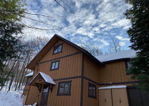 Bessemer, Michigan United States - Slopeside (Ski-in/Ski-out) | Big ...