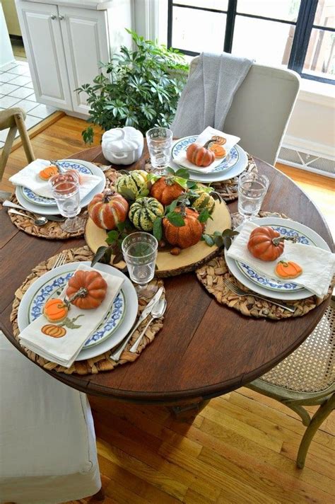 Transform Your Table into a Fall Masterpiece: Easy Decorating Ideas ...