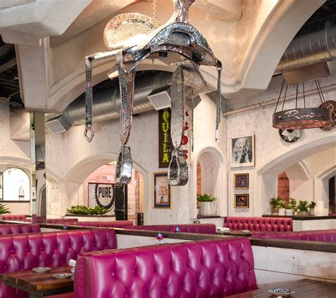 Miranda Lambert's Casa Rosa | Nashville.com