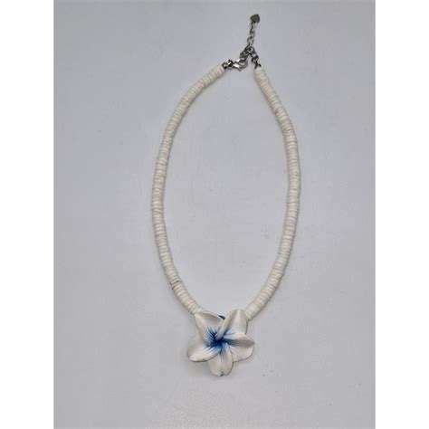 Vintage Hawaiian Puka Shell Necklace Blue Plumeria Flower