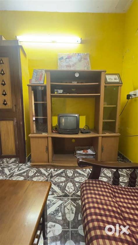 TV STAND WITH SHOWCASE - Other Household Items in Tambaram East Aarthi ...