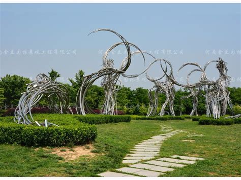 【案例】郑州公园不锈钢雕塑规划设计（图）_雕塑厂家-站酷ZCOOL
