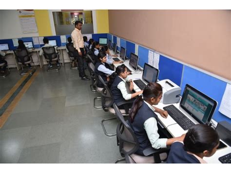 Library Gallary | Dr. D. Y. Patil ACS College, Pimpri, Pune