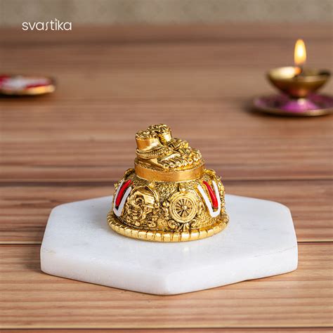 Balaji Charan with Shanku Chakra Namam – Gold Plated (2 Inch)