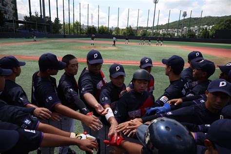 South Korea island is field of dreams for young baseball hopefuls