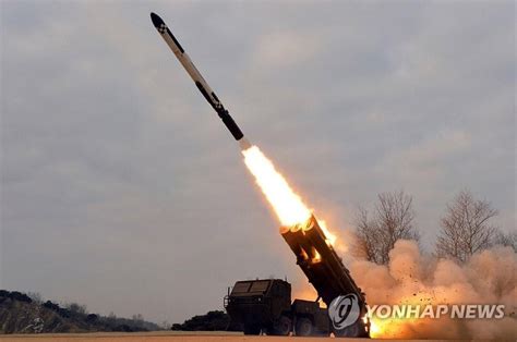 韩联参：朝鲜向东部海域发射弹道导弹 | 연합뉴스