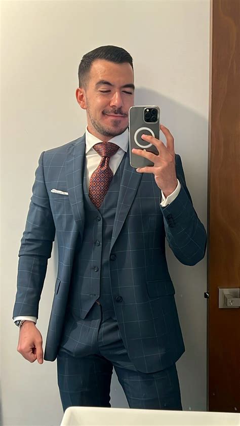 Mens Fashion Suits 的图像结果