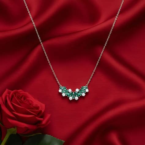 Home | Handcrafted Silver Jewellery Online | The Velvet Box India