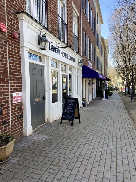 Brew House Coffee Kentlands | Cozy Coffee Shop in Maryland