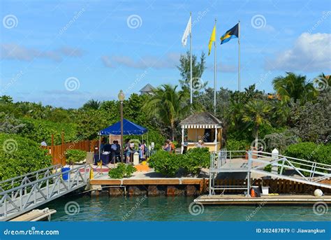 Half Moon Cay, Little San Salvador Island, Bahamas Editorial Stock ...