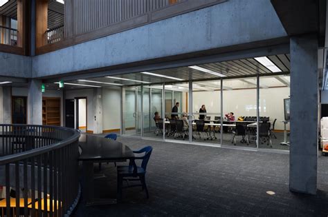 Louis Kahn-designed Graduate Theological Union building in Berkeley ...