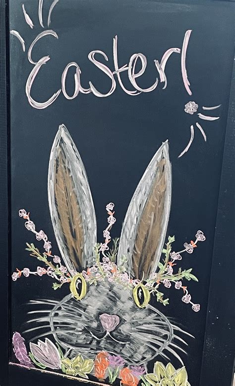 Pin by Katrina Thiel on Holiday decor | Easter chalkboard art ...