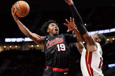 PHOTOS » Trail Blazers vs. Miami Heat on February 27, 2024 Photo Gallery